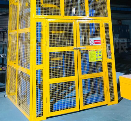 安康货梯可以安装在室外吗